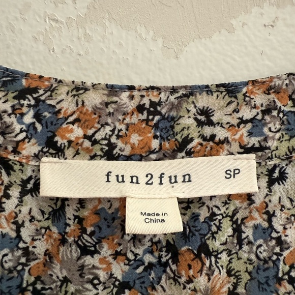 Fun2Fun Floral Short Sleeve Fairy Top - Picture 3 of 6